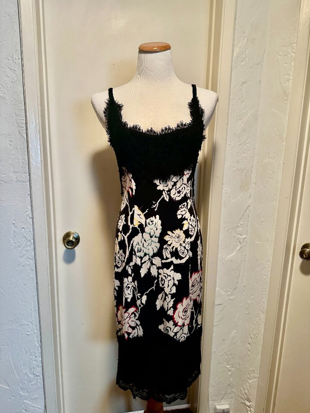 DIANE von FURSTENBERG cocktail dress. Size 8